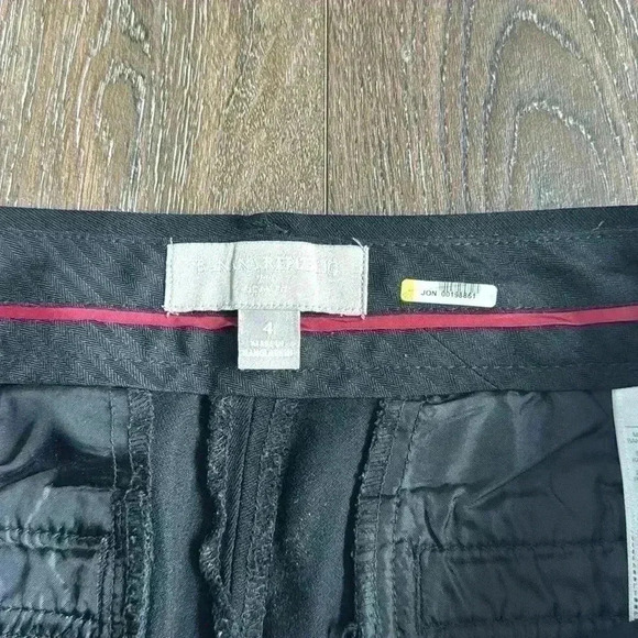 Banana Republic Black pants. Style is Sloan. Women’s size 4. Good condition. - Picture 3 of 7